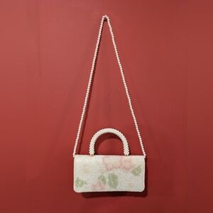 Elegant Floral Beaded Handbag